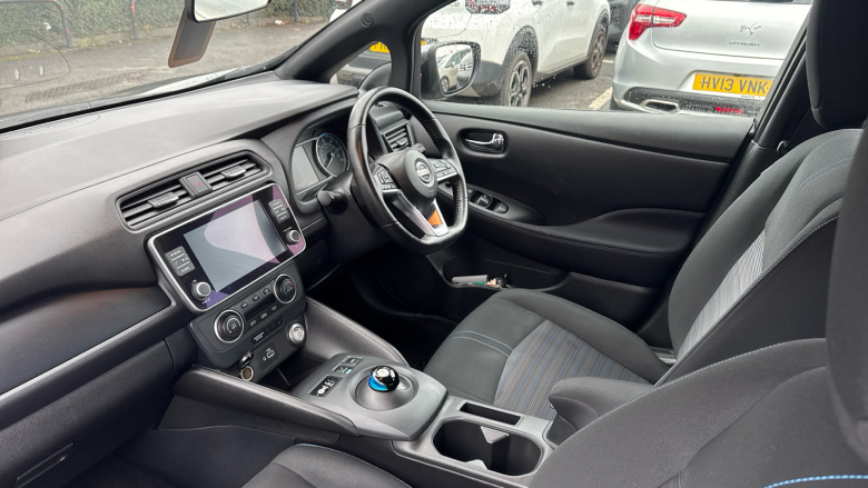 Nissan LEAF 110kW Acenta 39kWh 5dr Auto Electric Hatchback